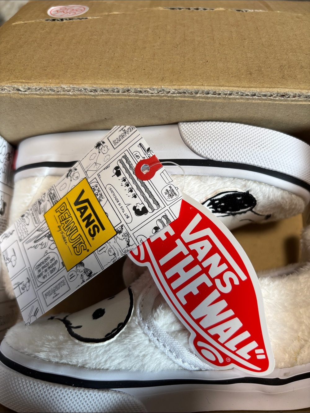 Vans Kids White Snoopy Fuzzy Slip-On Sneakers - Picture 6 of 6